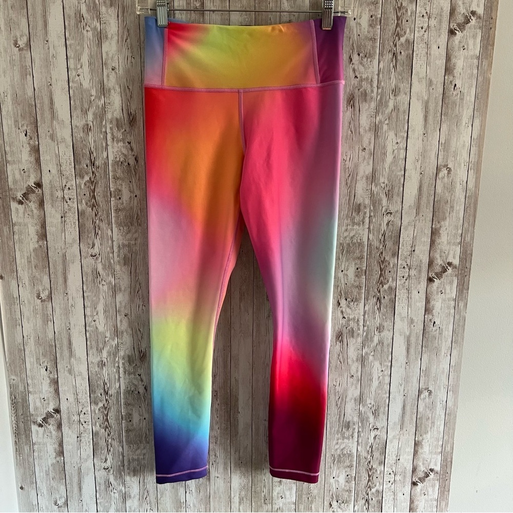 Athleta Love Proudly Rainbow Ombre Leggings 7/8 Small